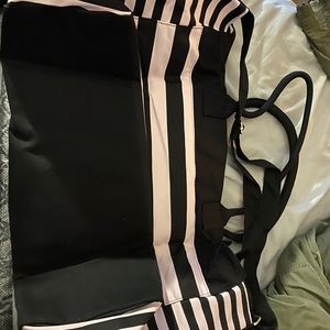 Brand New Victoria Secret Weekender